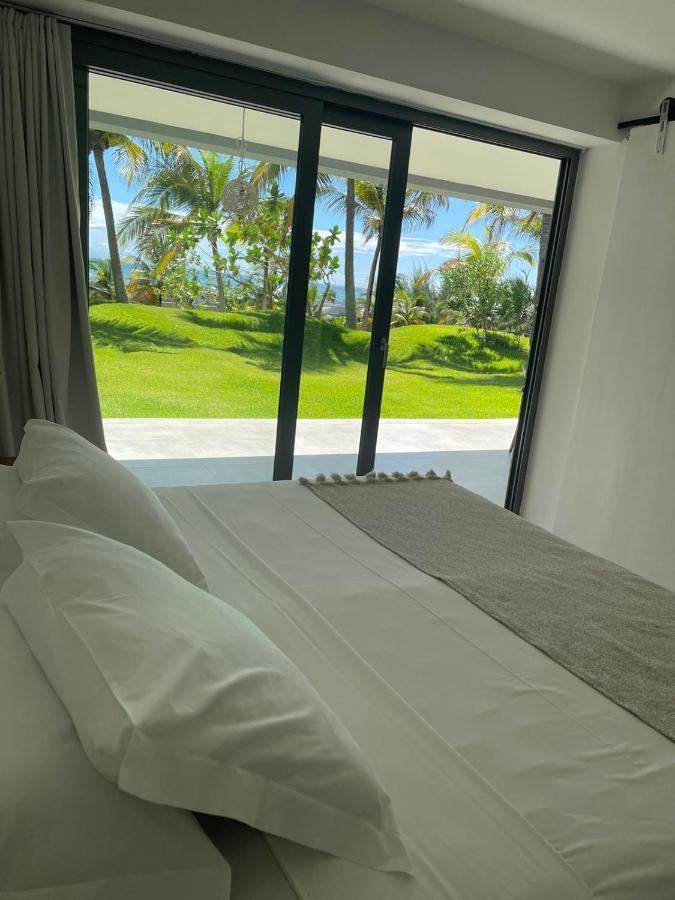 איקראי Club De Mar Condo Hotel מראה חיצוני תמונה