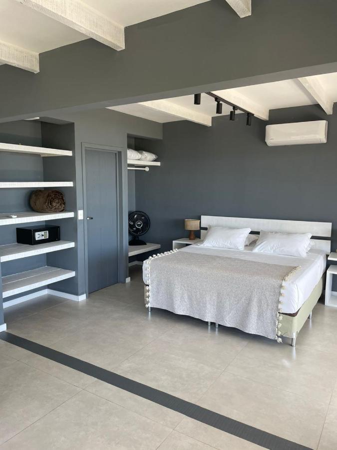 איקראי Club De Mar Condo Hotel מראה חיצוני תמונה